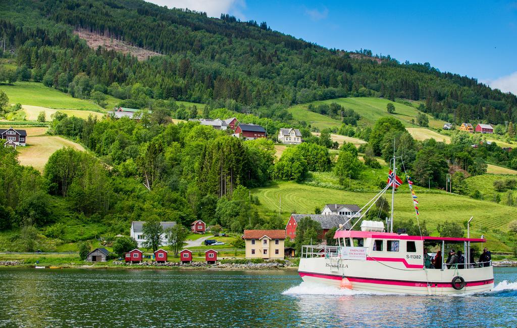 Nesset Fjordcamping Olden Zimmer foto